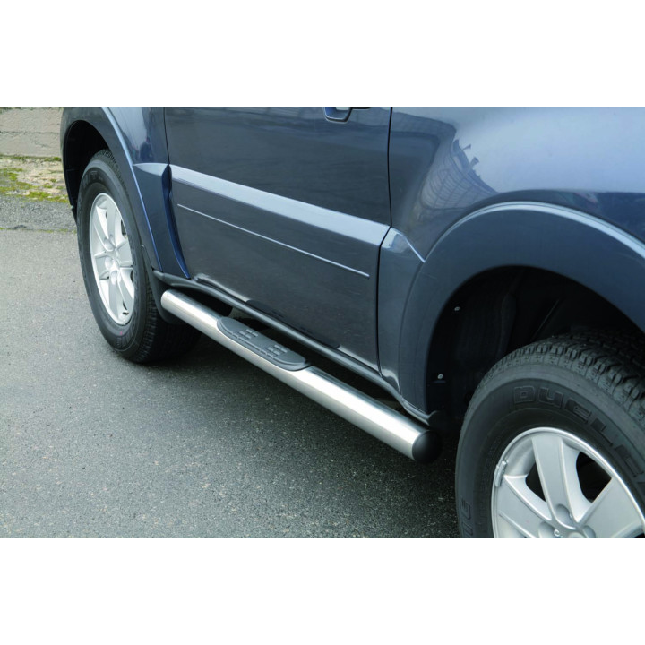 Boční nášlapy 2003 - 2006 Mitsubishi Pajero 2.5 - 3.2 TDi GL - GLX Wagon GP/126